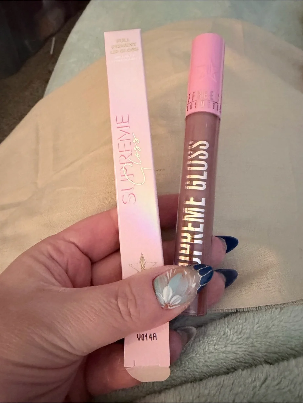 Jeffree Star Supreme Gloss - Tea Bag